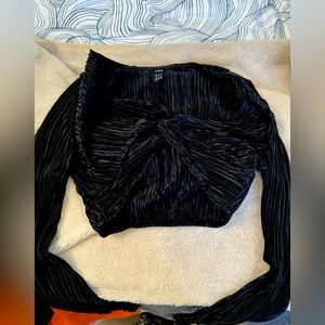 Shein black cropped shirt